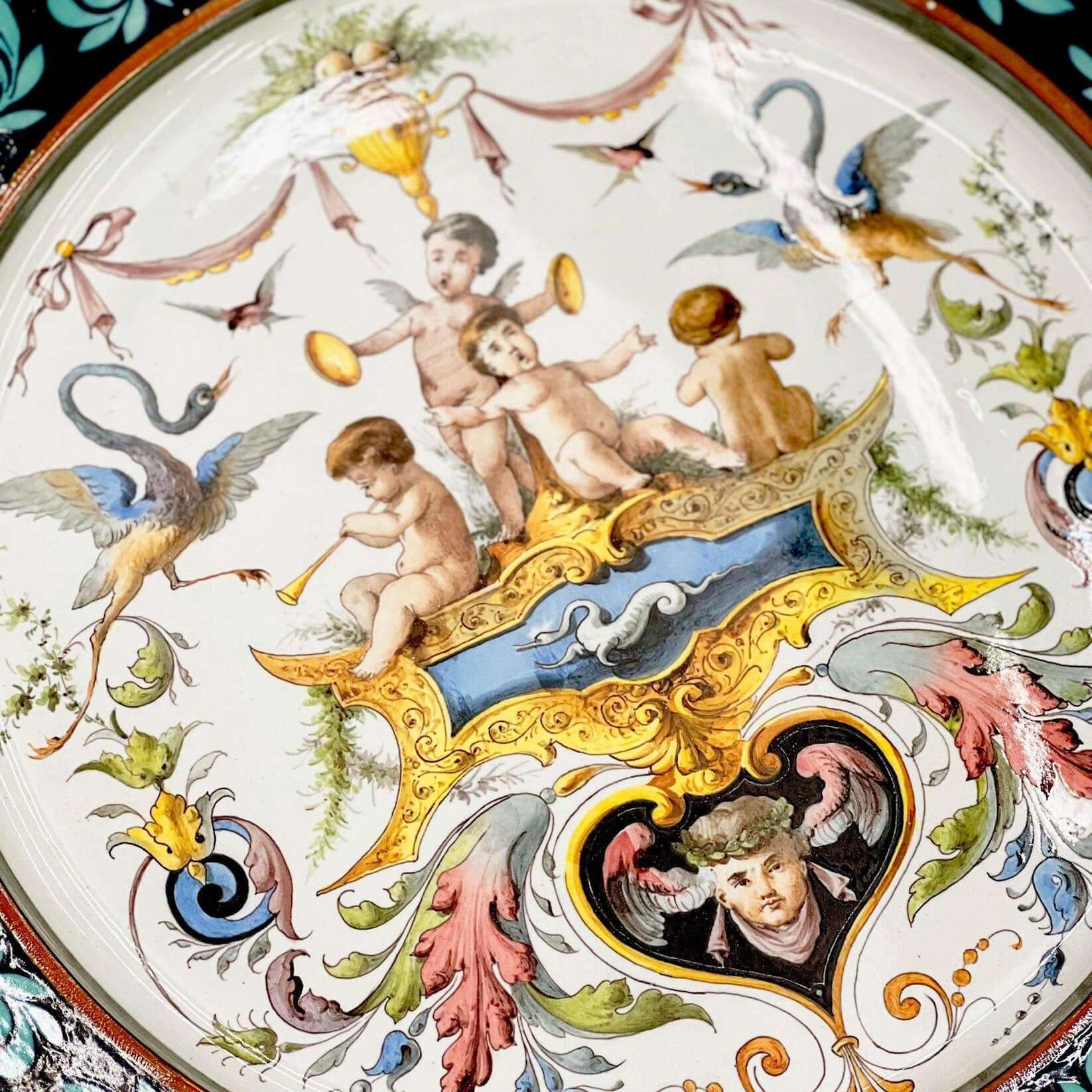 Ginori Parade Plate with Grotesque Decorations