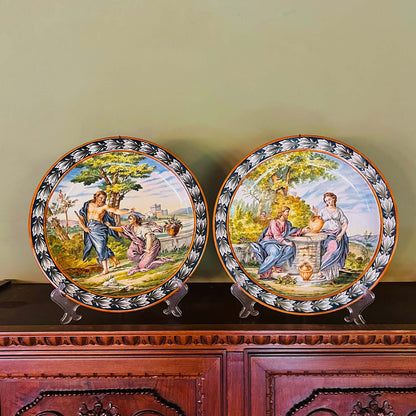 Pair of 19th Century Ginori Parade Plates