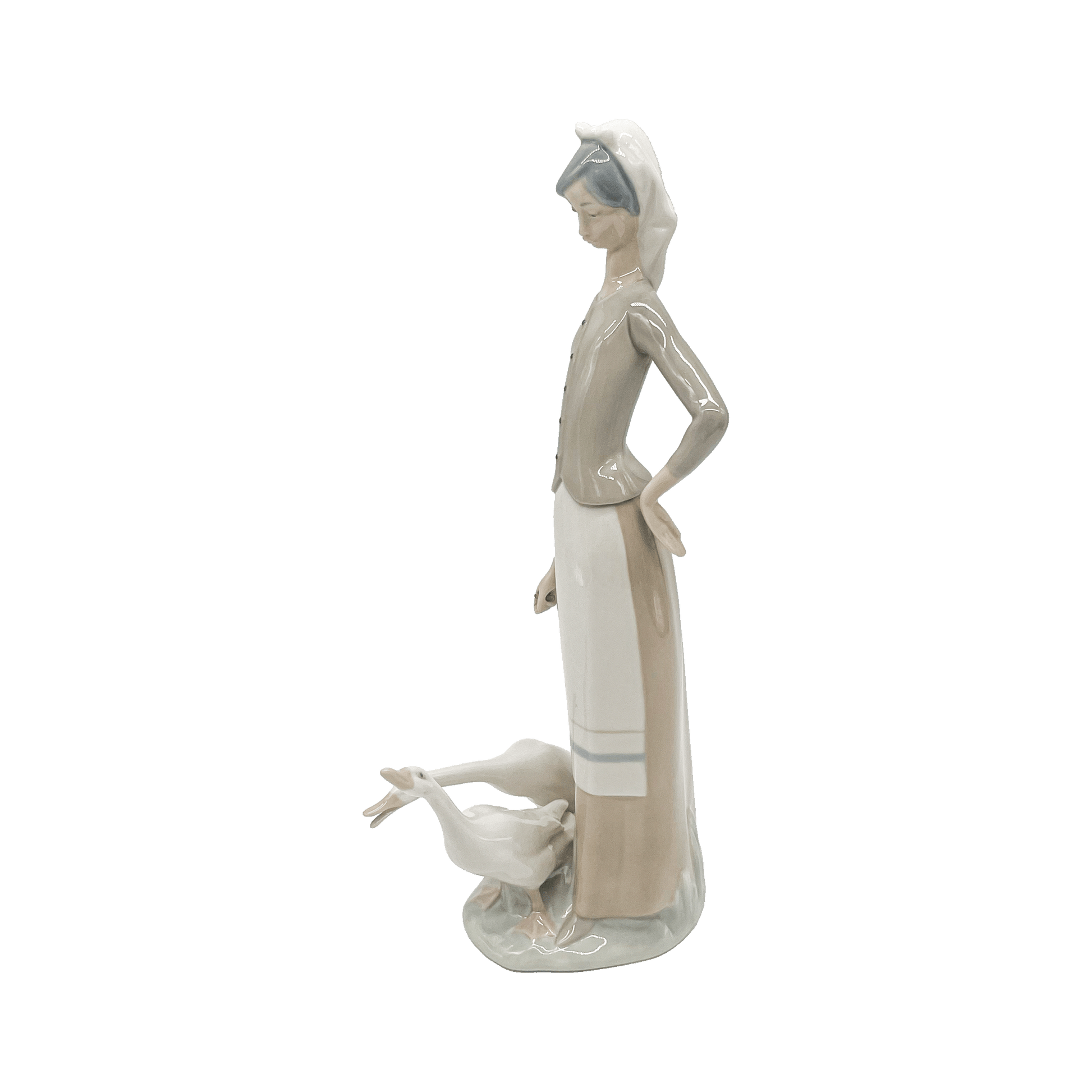 Milkmaid Porcelain Statue by Bing & Grondahl