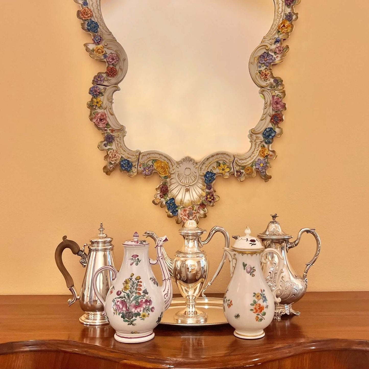 18th Century Ginori Porcelain Coffee Pot
