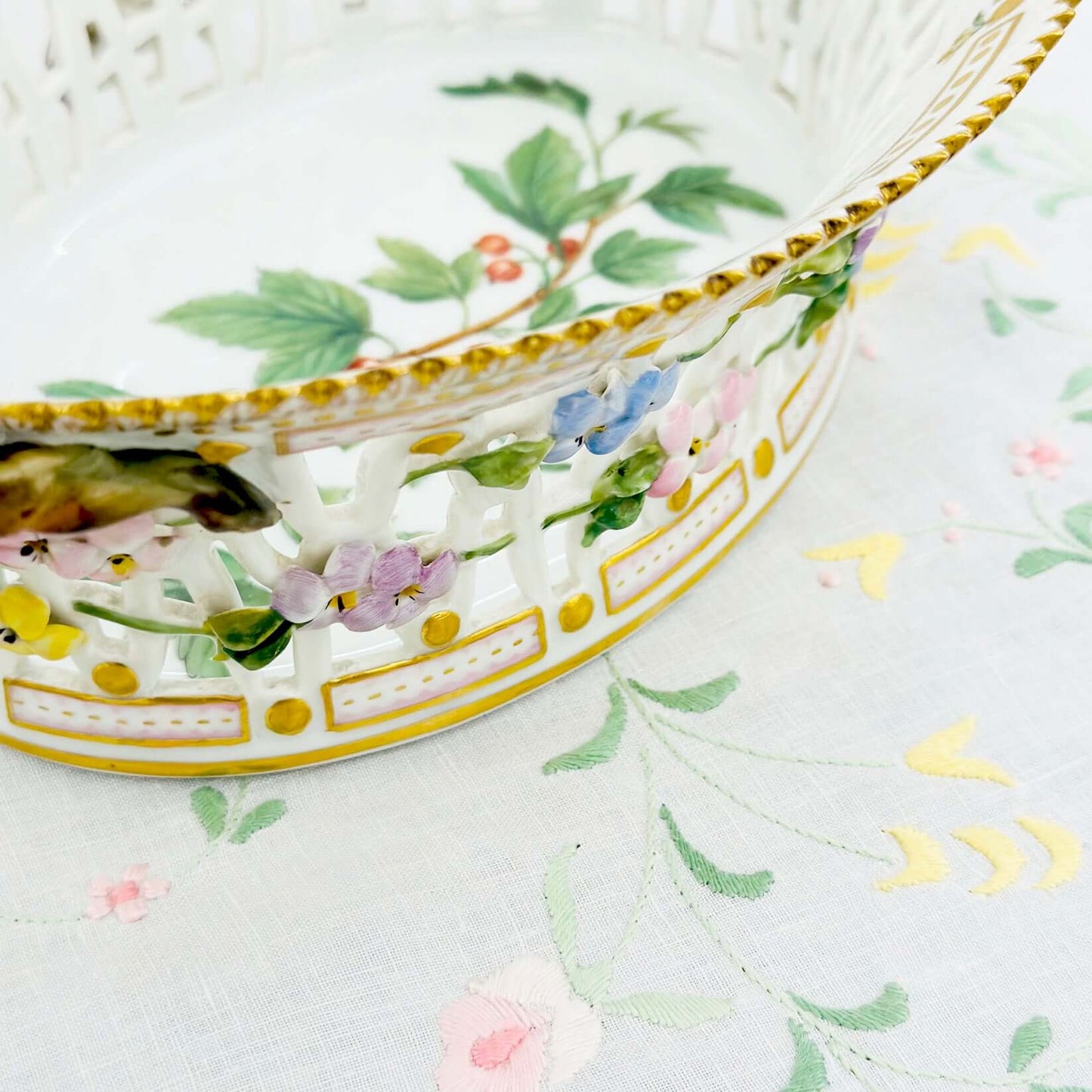 "Flora Danica" Royal Copenhagen Basket