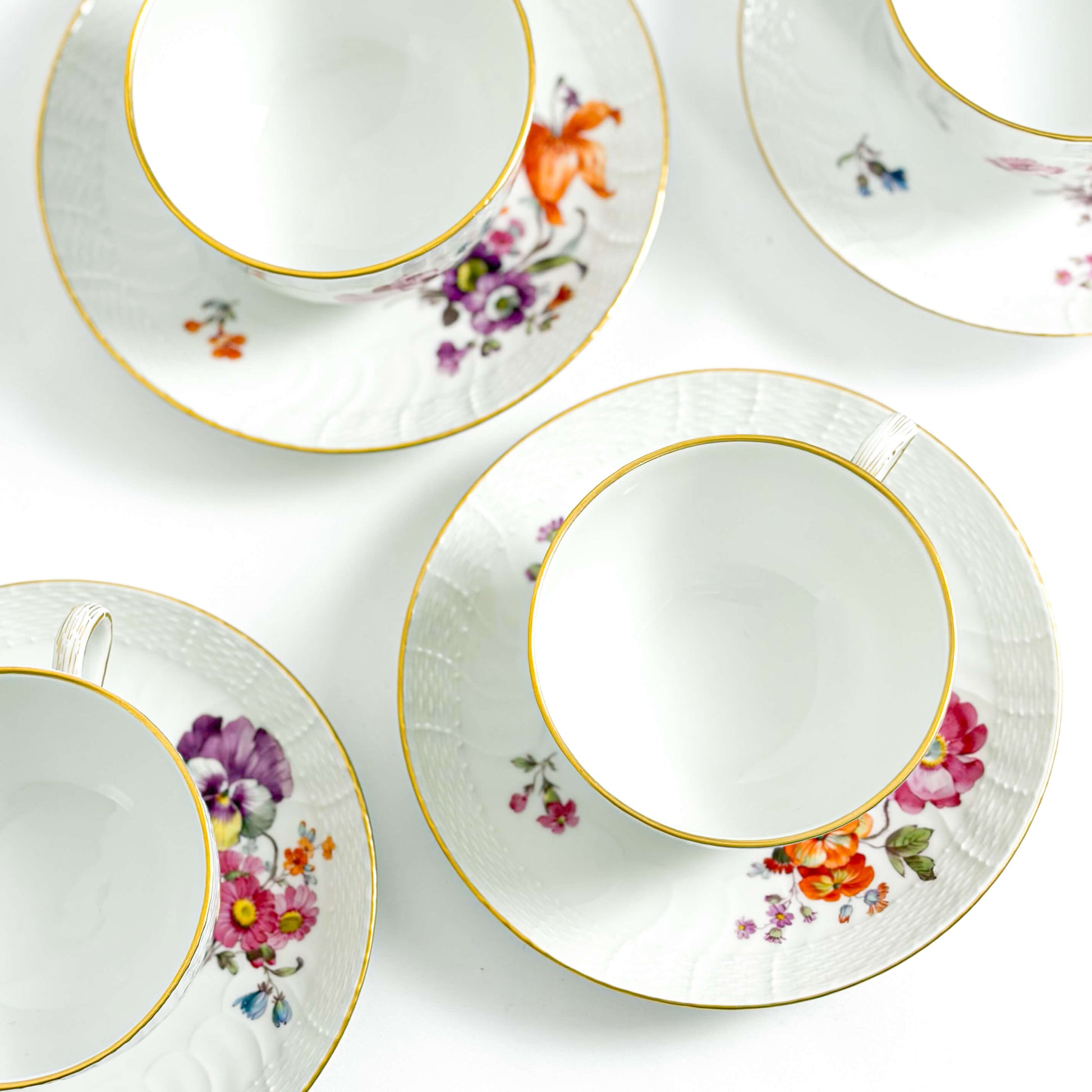 KPM Berlin Tea Service Cups and Saucers - Set of 12 - Galleria Fossi 33