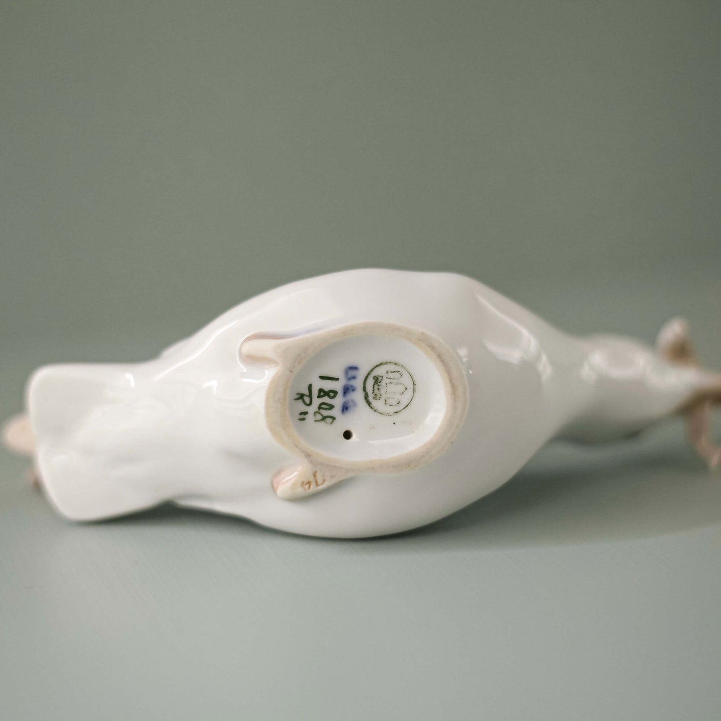 Bing & Grøndahl Small Porcelain Seagull Figurine