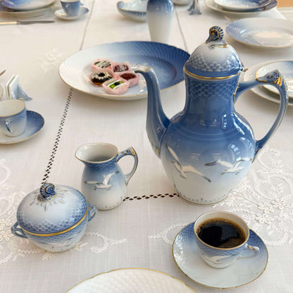 Bing & Grøndahl Seagull Dining Set for 12
