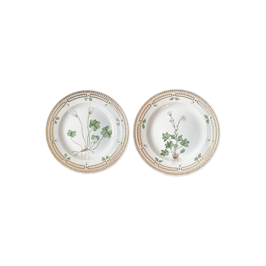 Royal Copenhagen "Flora Danica" 2 Small Plates - Saxifraga cernua, Oxalis acetosella - Galleria Fossi 33
