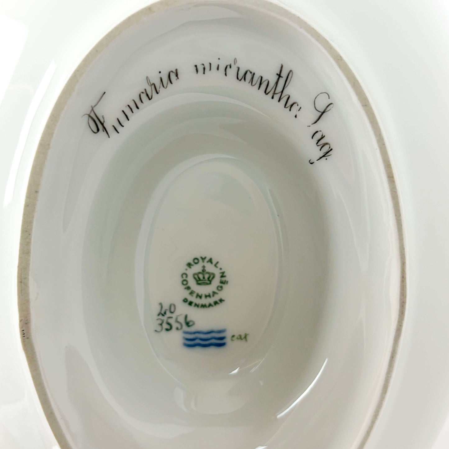 Royal Copenhagen "Flora Danica" Gravy Boat on Pedestal - Galleria Fossi 33