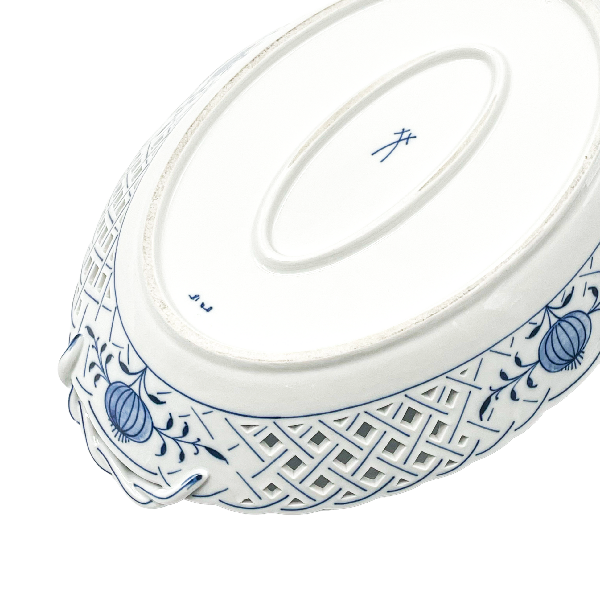 Meissen Blue Onion Oval Basket - Galleria Fossi 33