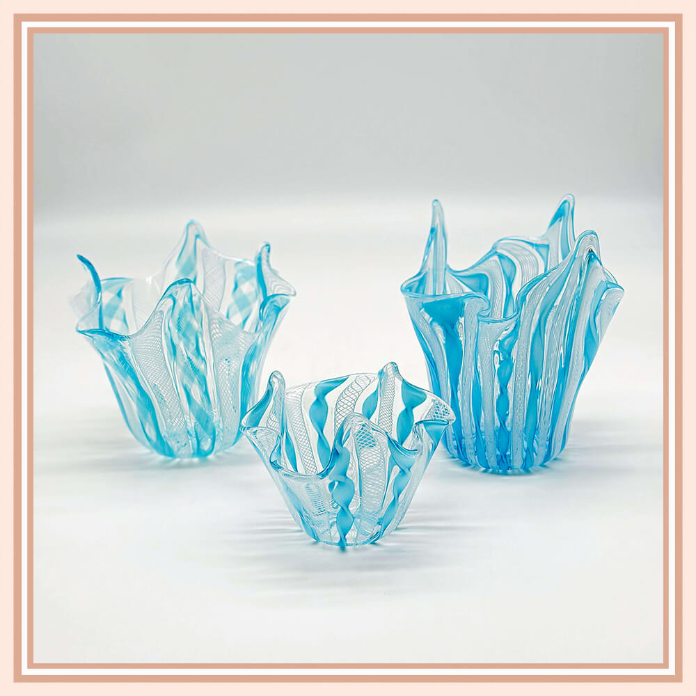 Set of 3 Light Blue Small Decorative Fazzoletto Vases - Galleria Fossi 33