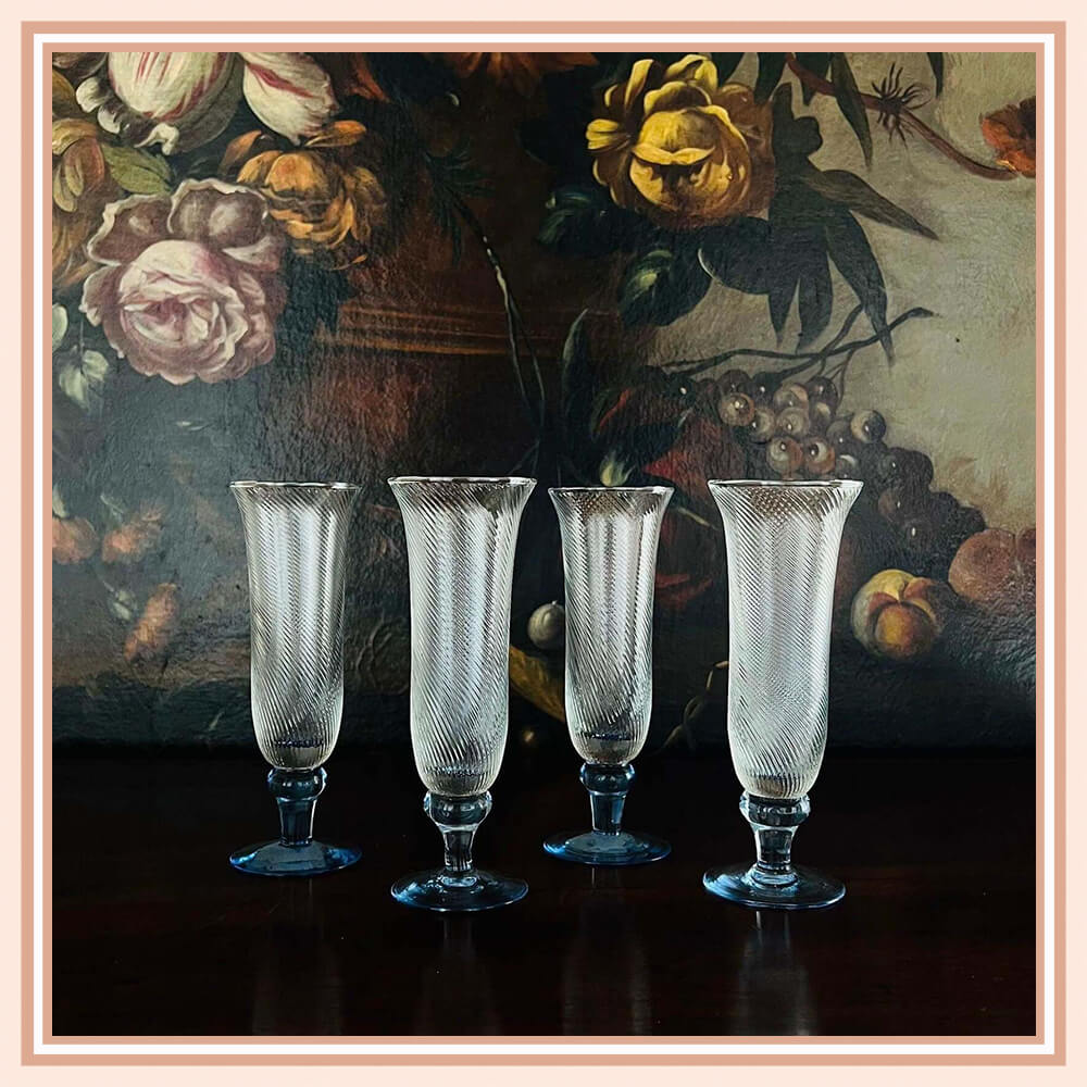 Swirl Champagne Glasses